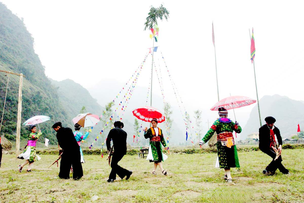 Le Gau Tau du peuple Mong Ha Giang Vietnam